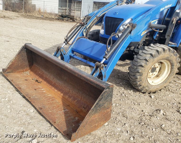 image for item EZ9098 2008 New Holland T2410 MFWD tractor