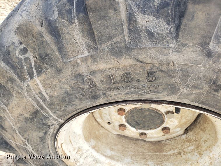 image for item EZ9098 2008 New Holland T2410 MFWD tractor