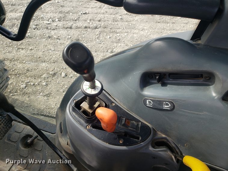 image for item EZ9099 2003 New Holland TN55D MFWD tractor