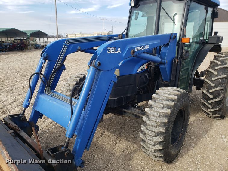 image for item EZ9099 2003 New Holland TN55D MFWD tractor
