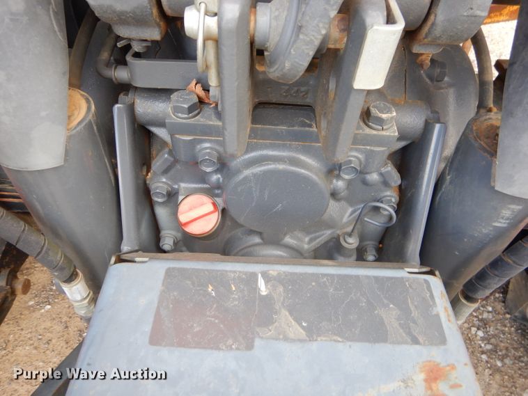 image for item GB9603 2014 Kubota M8560 tractor