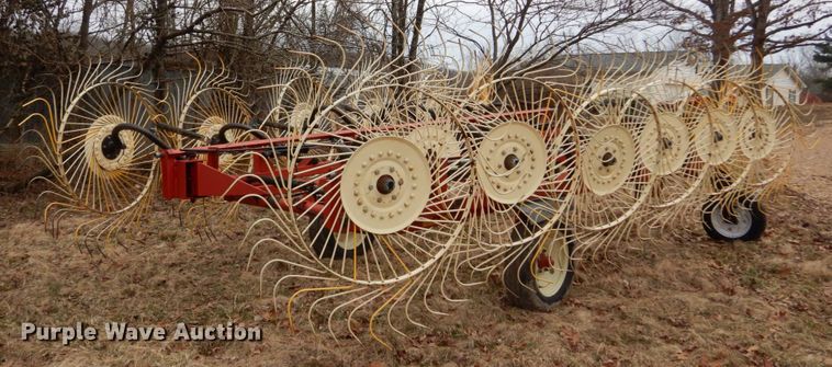 image for item GB9778 2008 H&S hay rake