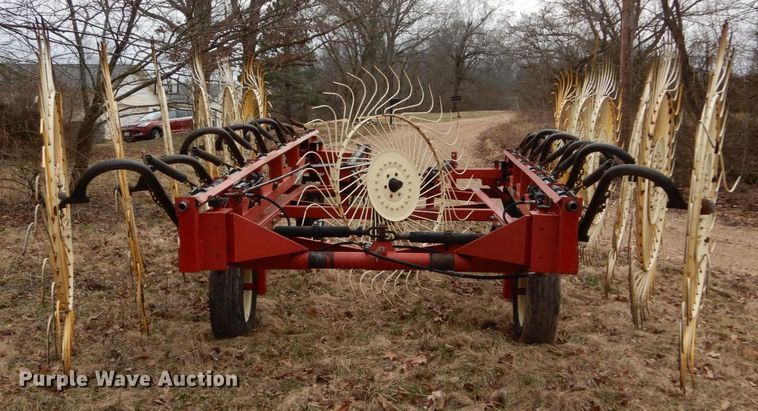 image for item GB9778 2008 H&S hay rake