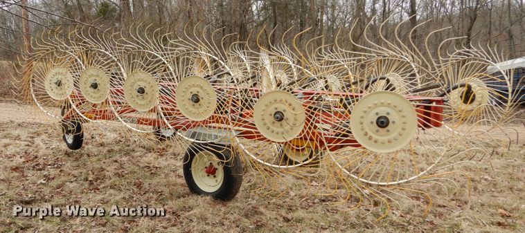 image for item GB9778 2008 H&S hay rake