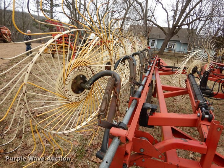 image for item GB9778 2008 H&S hay rake