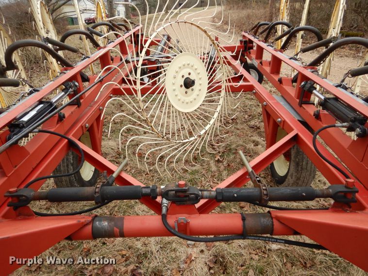 image for item GB9778 2008 H&S hay rake