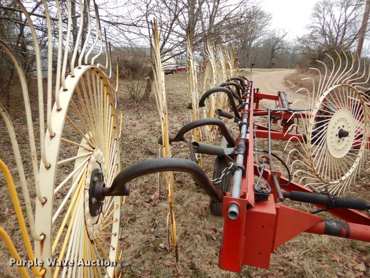image for item GB9778 2008 H&S hay rake