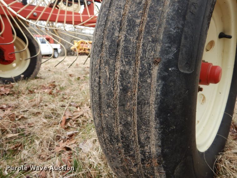 image for item GB9778 2008 H&S hay rake