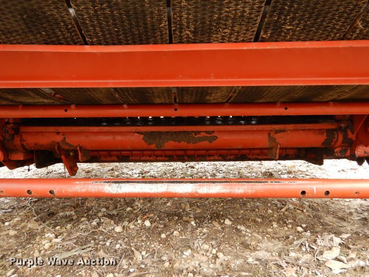 image for item GB9780 2005 Hesston 956 round baler