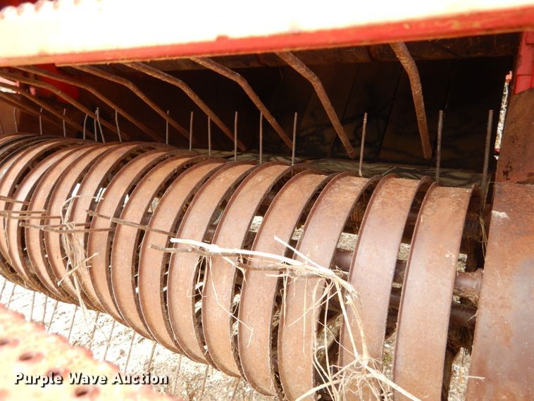 image for item GB9781 Vicon RP1511 round baler