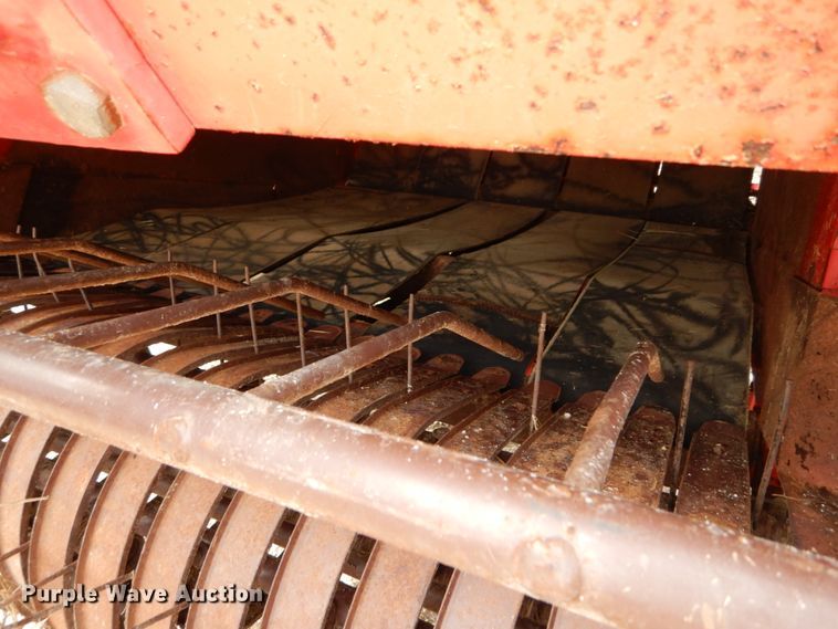 image for item GB9781 Vicon RP1511 round baler