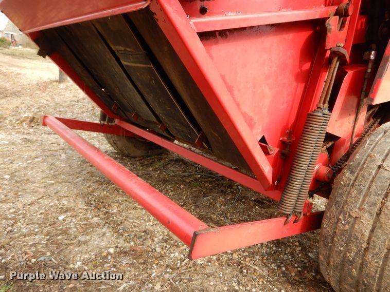 image for item GB9781 Vicon RP1511 round baler