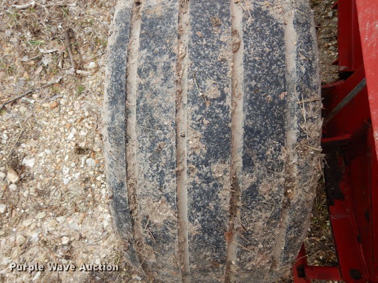 image for item GB9781 Vicon RP1511 round baler