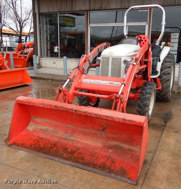 image for item GE9126 2009 New Holland Boomer 8N MFWD tractor