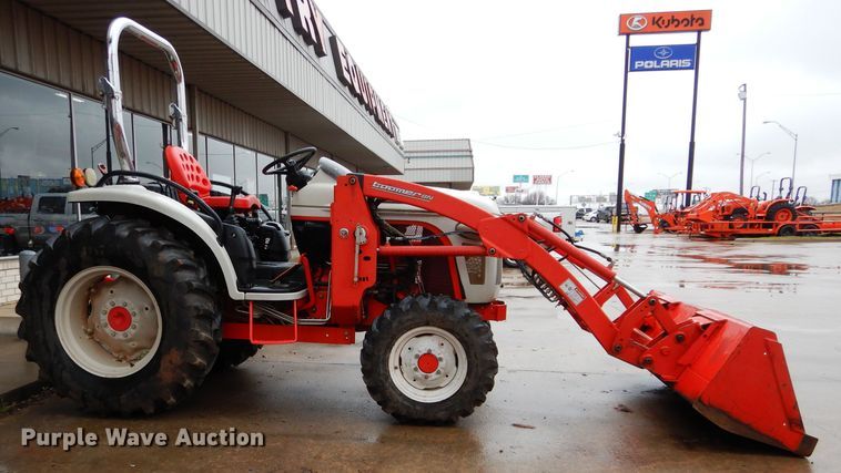 image for item GE9126 2009 New Holland Boomer 8N MFWD tractor