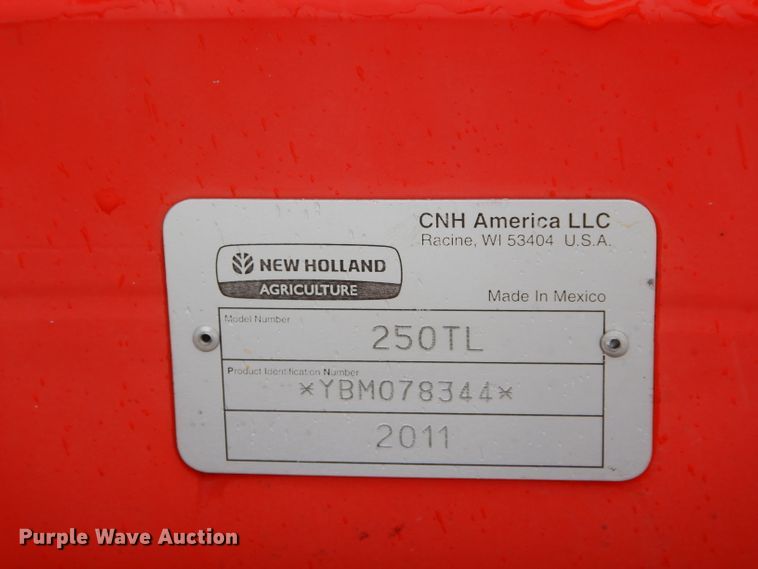 image for item GE9126 2009 New Holland Boomer 8N MFWD tractor