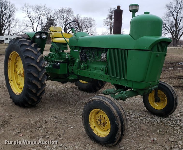 image for item GG9583 John Deere 4020 tractor