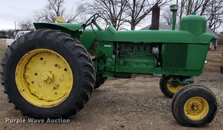 image for item GG9583 John Deere 4020 tractor