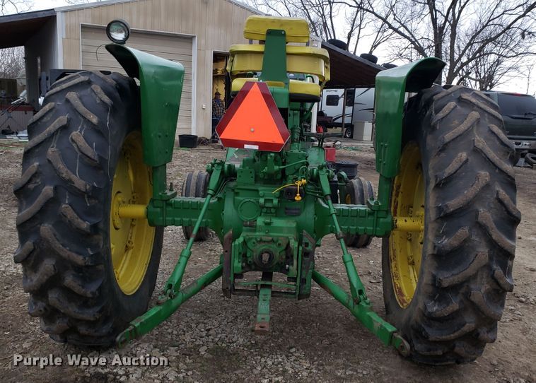 image for item GG9583 John Deere 4020 tractor