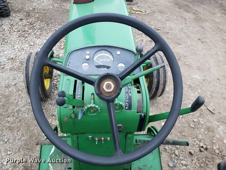 image for item GG9583 John Deere 4020 tractor