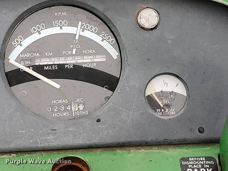 image for item GG9583 John Deere 4020 tractor