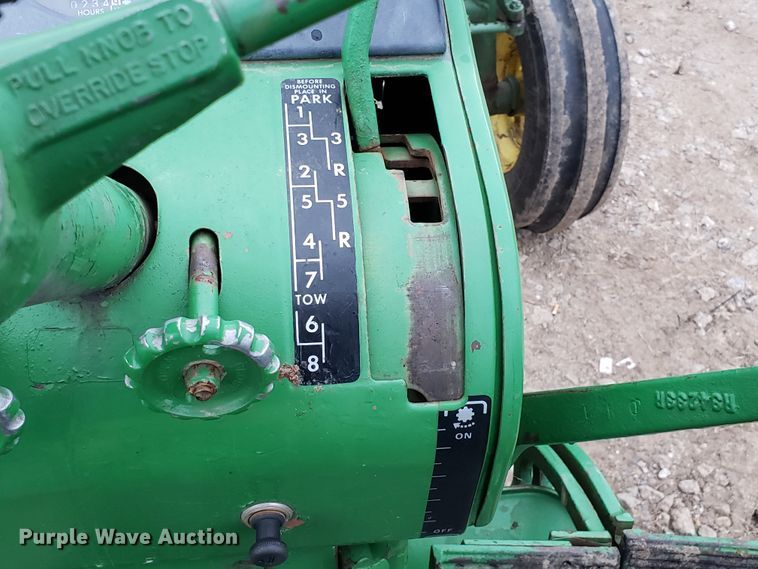 image for item GG9583 John Deere 4020 tractor