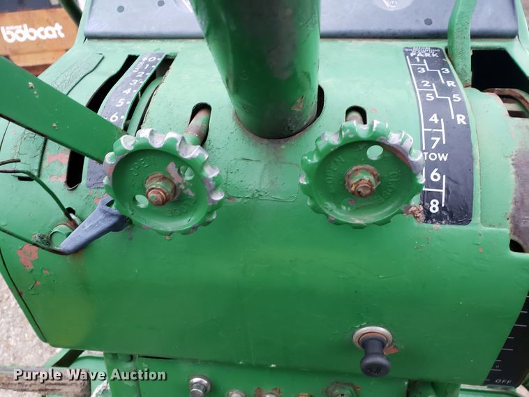 image for item GG9583 John Deere 4020 tractor