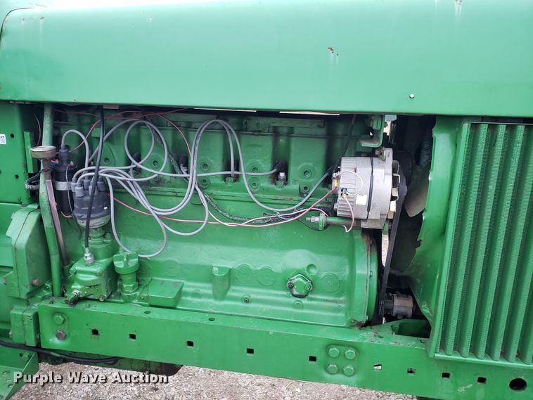 image for item GG9583 John Deere 4020 tractor