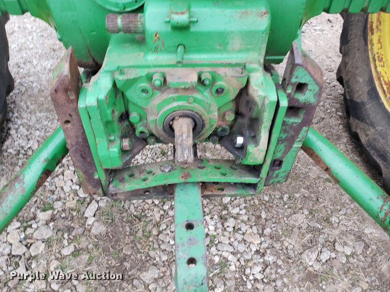 image for item GG9583 John Deere 4020 tractor