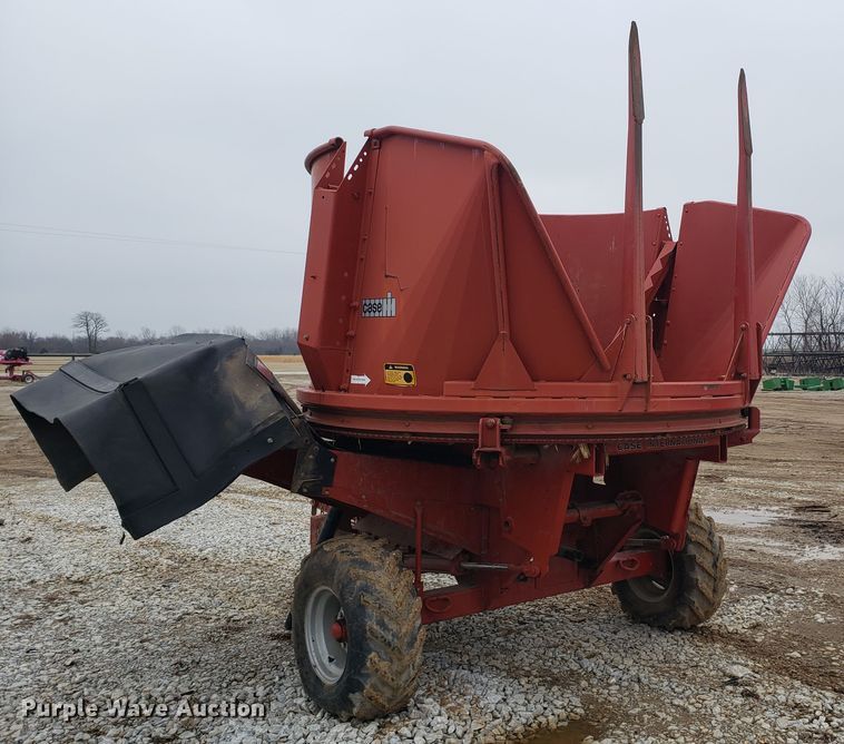 image for item GG9590 Case IH 8610 bale processor