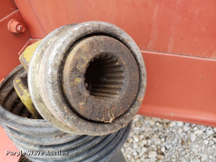 image for item GG9590 Case IH 8610 bale processor