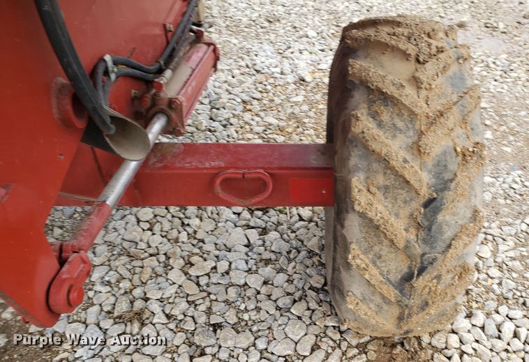 image for item GG9590 Case IH 8610 bale processor