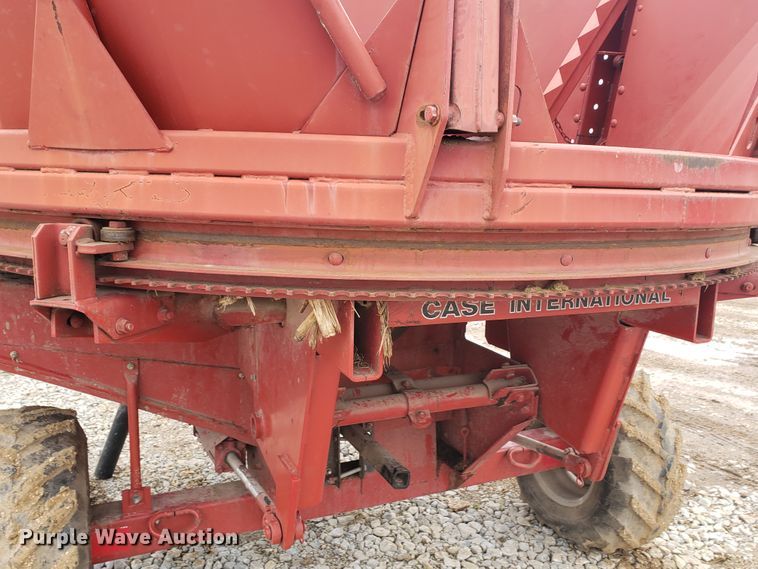 image for item GG9590 Case IH 8610 bale processor