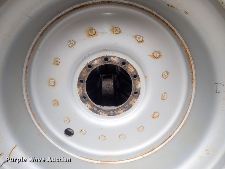 image for item GN9480 (4) Michelin 520/85R42 tires on dual wheels