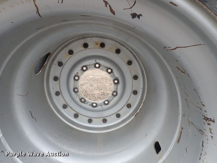 image for item GN9480 (4) Michelin 520/85R42 tires on dual wheels