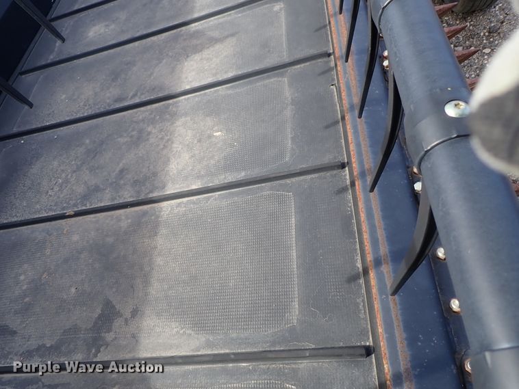 image for item GN9517 2014 MacDon FD75-D flex draper head