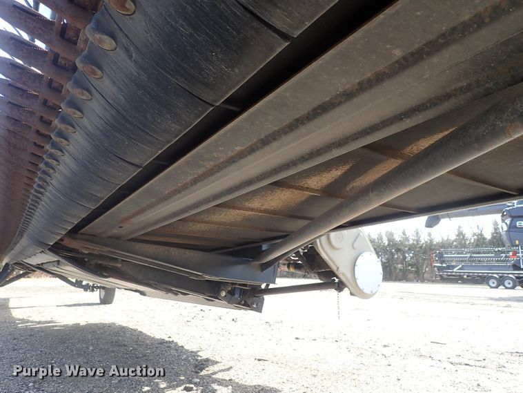 image for item GN9517 2014 MacDon FD75-D flex draper head