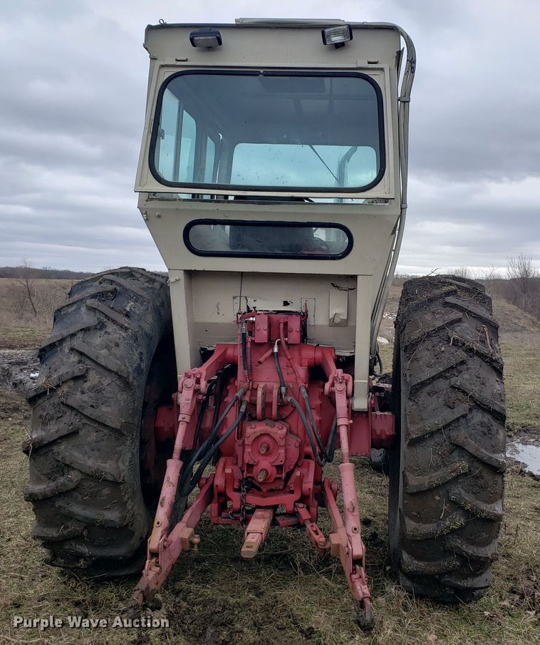 image for item GO9972 International Farmall 1256 tractor
