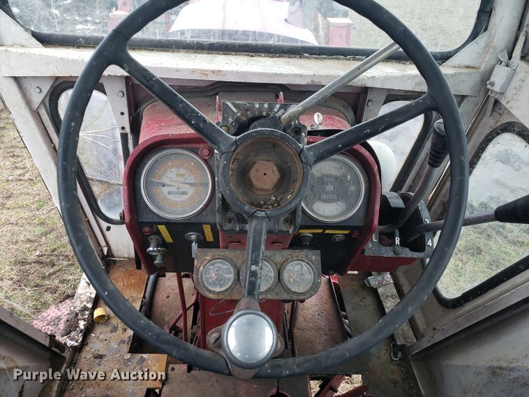 image for item GO9972 International Farmall 1256 tractor