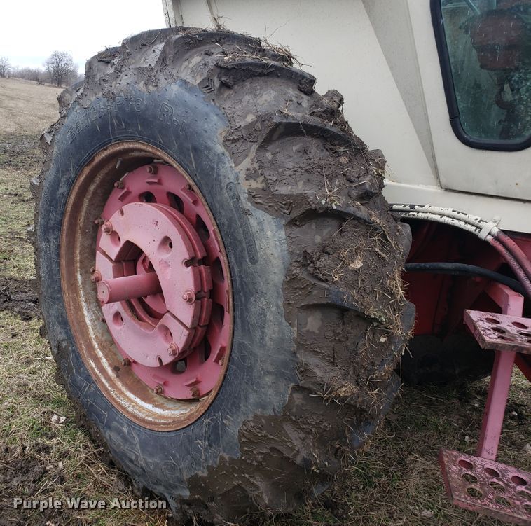 image for item GO9972 International Farmall 1256 tractor