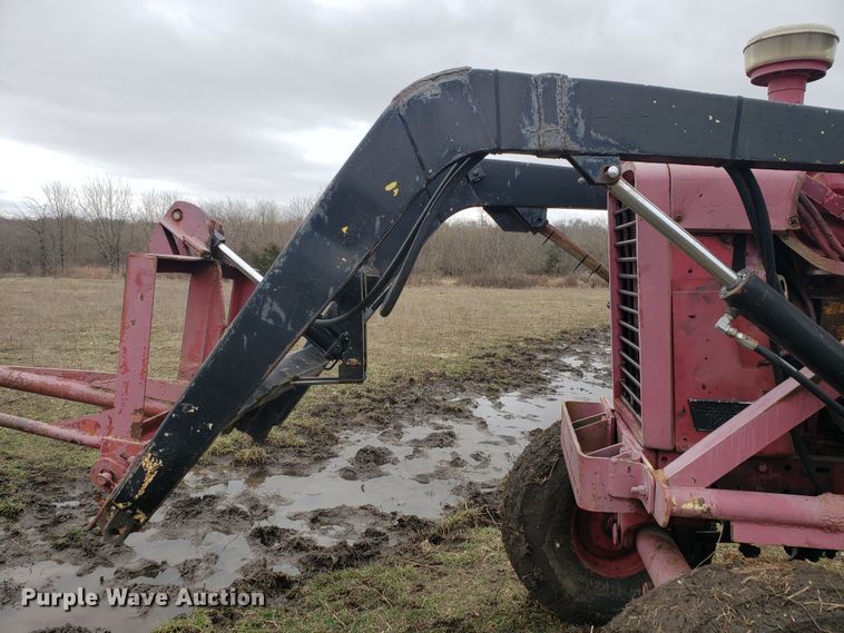image for item GO9972 International Farmall 1256 tractor