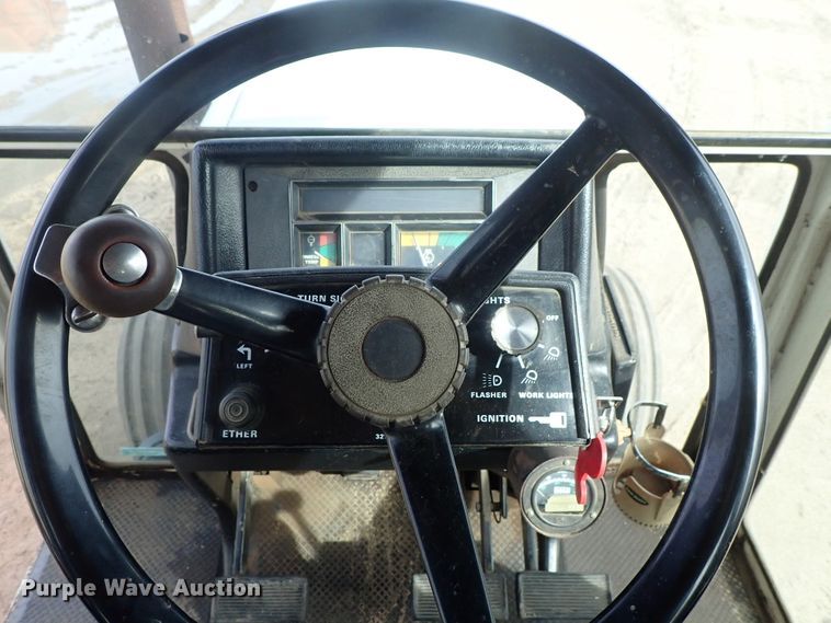 image for item GW9225 1979 Case 2390 tractor