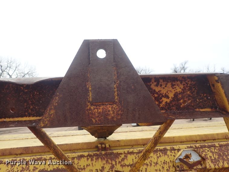 image for item GW9250 HayBuster 1206 grain drill