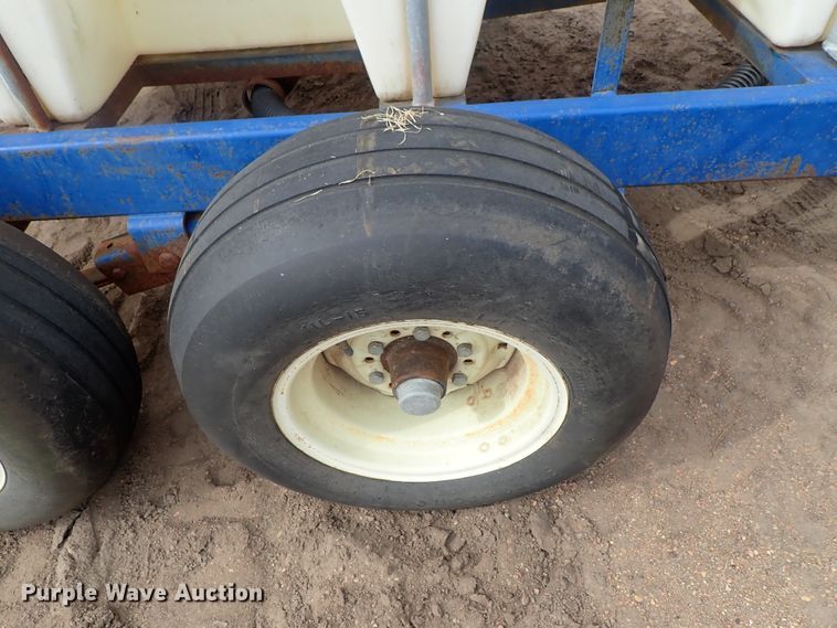 Tank trailer in Kinsley, KS | Item GW9255 sold | Purple Wave