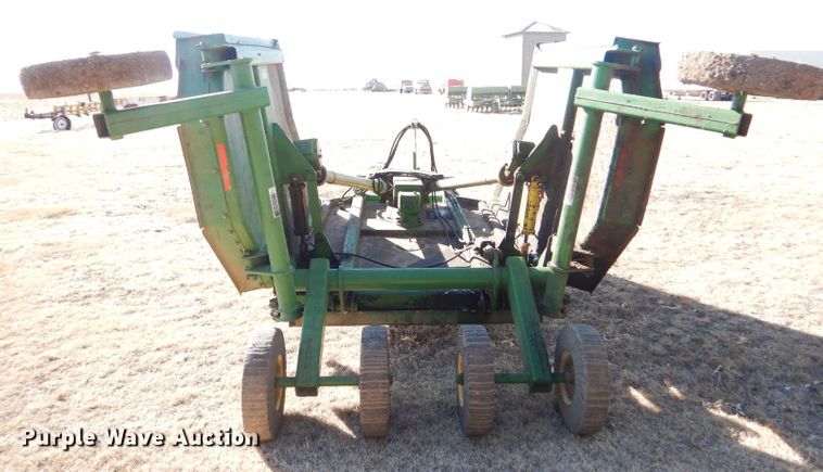 image for item GX9719 John Deere 1518 batwing rotary mower