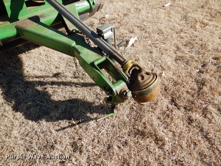 image for item GX9719 John Deere 1518 batwing rotary mower