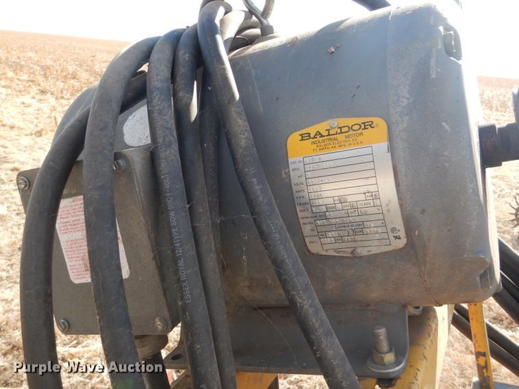 image for item GX9720 Westfield S10-9 grain auger