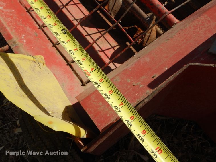 image for item GX9720 Westfield S10-9 grain auger