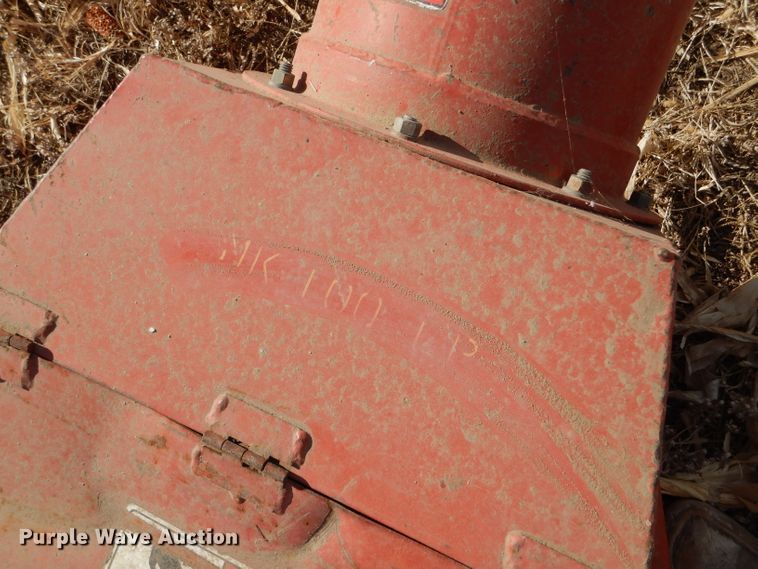 image for item GX9720 Westfield S10-9 grain auger