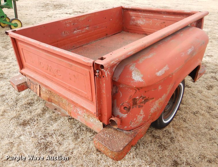 image for item GX9724 Pickup truck bed trailer